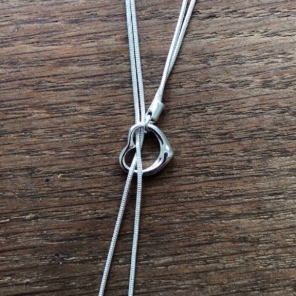 925 sterling silver plated heart/key necklace NWOT - Picture 3 of 5